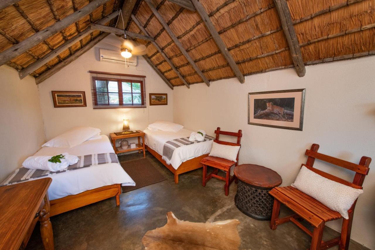 Villa Shumba Safari Bush Camp à Hoedspruit Extérieur photo