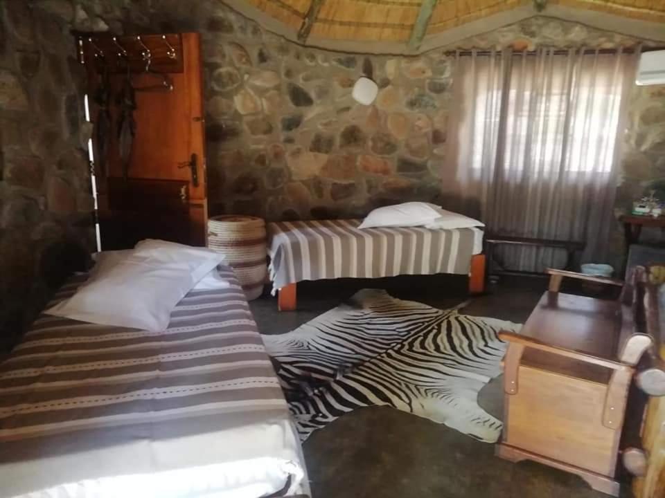 Villa Shumba Safari Bush Camp à Hoedspruit Extérieur photo
